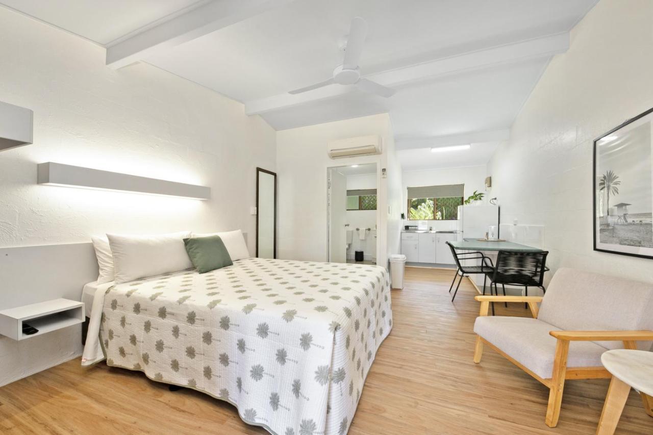 Kinka Palms Motel Yeppoon Ngoại thất bức ảnh