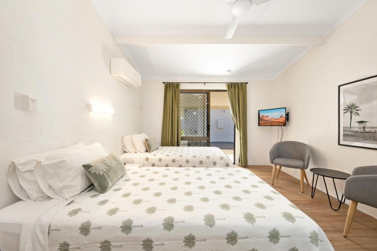 Kinka Palms Motel Yeppoon Ngoại thất bức ảnh