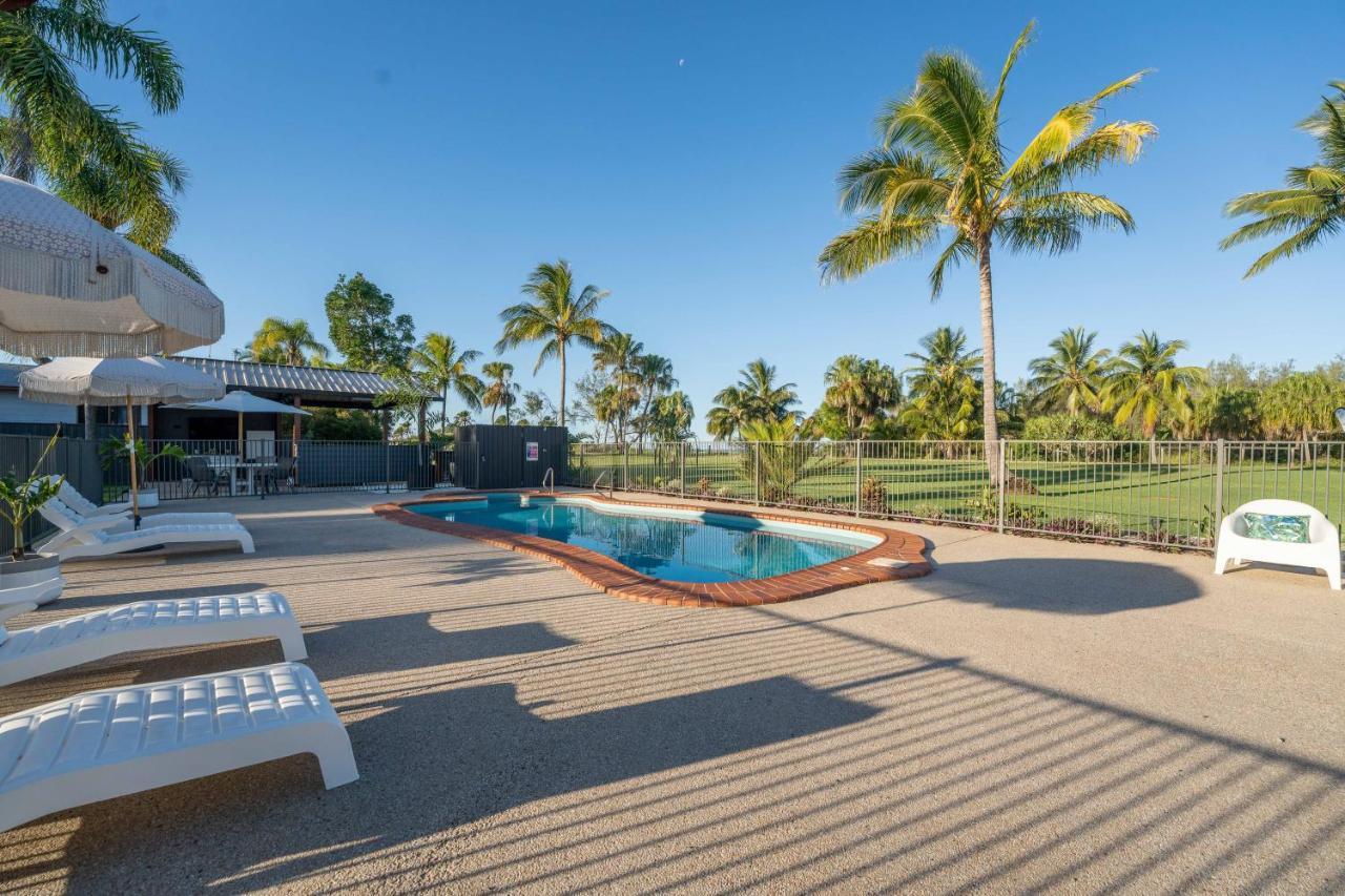 Kinka Palms Motel Yeppoon Ngoại thất bức ảnh