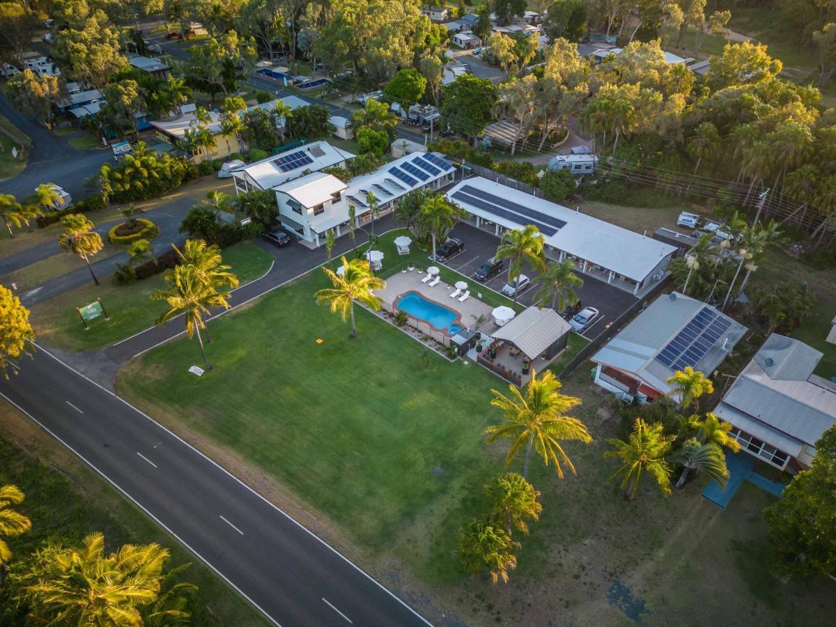 Kinka Palms Motel Yeppoon Ngoại thất bức ảnh